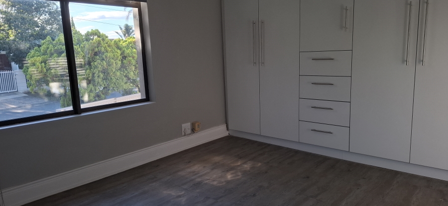 4 Bedroom Property for Sale in Beacon Bay Eastern Cape